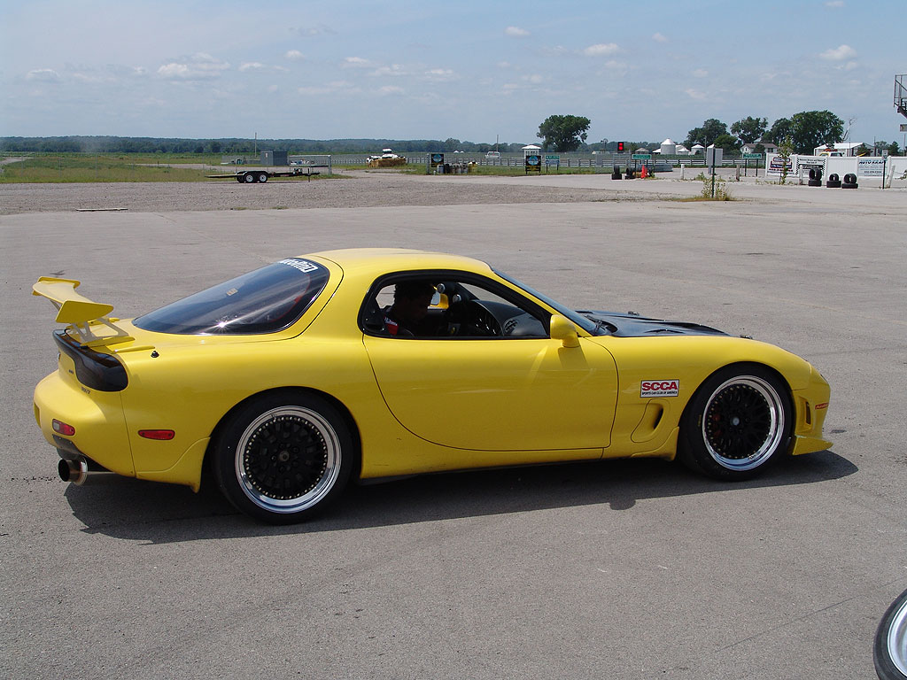 rims for yellow fd - RX7Club.com - Mazda RX7 Forum